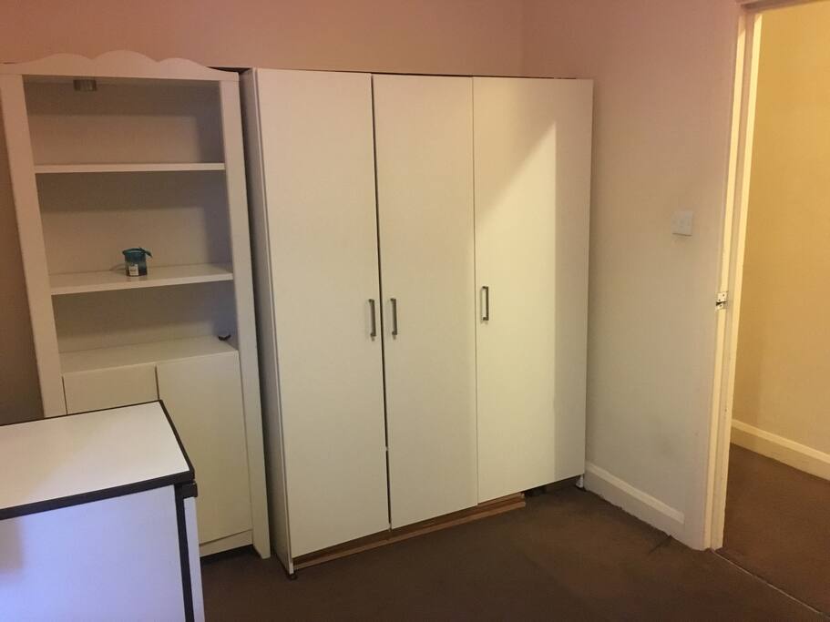 Single room suitable for 2 people
