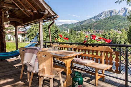 Family Guest House pokój dwuosobowy nr 1