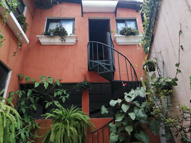 Apto. Bonito y Seguro / Nice and Safe