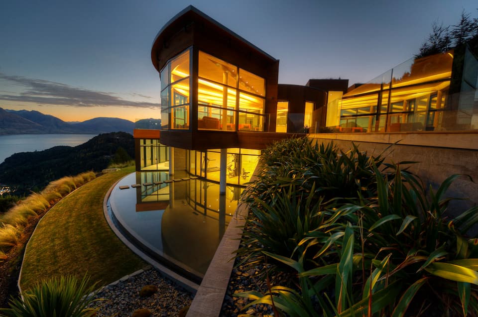 The Guesthouse at Jagged Edge, over Lake Wakatipu, Queenstown, Otago, New Zealand, photo 6 of 10