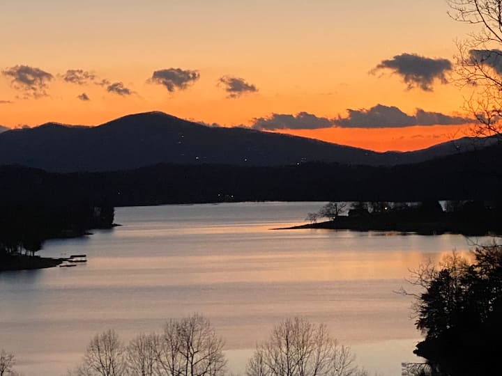 Chatuge Lake Cabin Rentals House and Cabin Rentals Airbnb