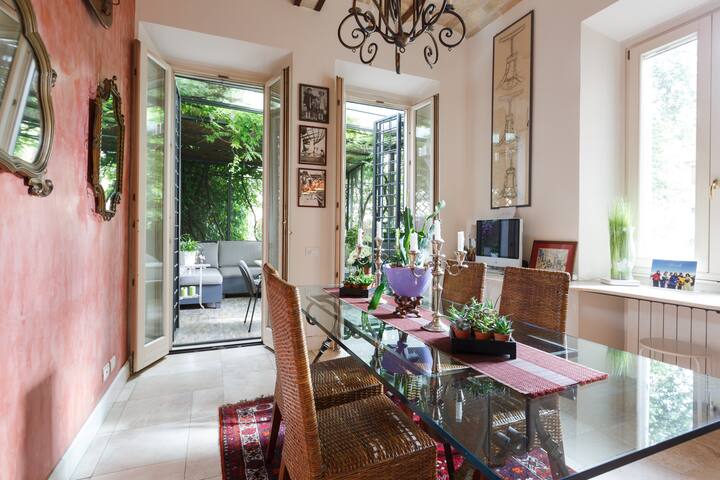 Terrace-Best Location-Casa Lux Colosseum-Sunny gallery image 4