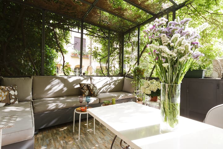 Terrace-Best Location-Casa Lux Colosseum-Sunny