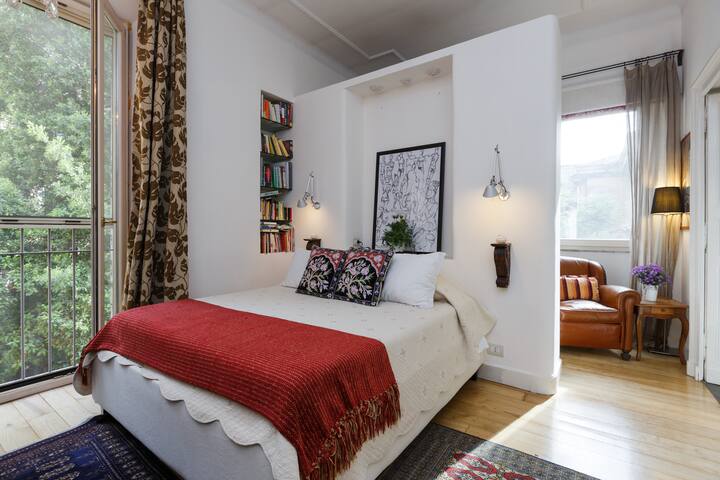 Terrace-Best Location-Casa Lux Colosseum-Sunny gallery image 5