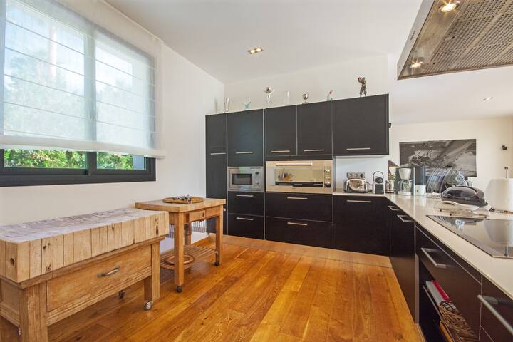 Villa Llenaire gallery image 3