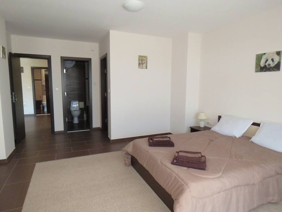 Double Room with ensuite shower room