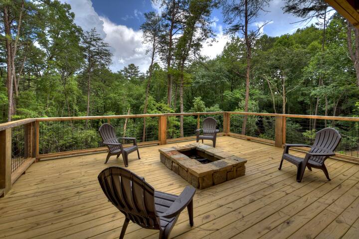 Serenity New Modern Cabin In Blue Ridge Mountains 借りられるキャビン ブルーリッジ山脈 ジョージア州 アメリカ合衆国 Serenity New Modern Cabin In Blue Ridge Mountains 借りられるキャビン ブルーリッジ山脈 ジョージア州 アメリカ合衆国