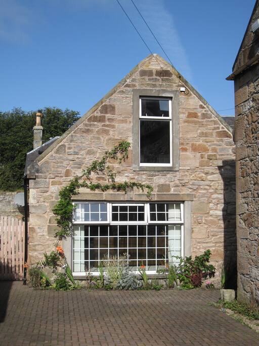 Dairy Cottage in Ayr, Scotland Cottages for Rent in Ayr, South