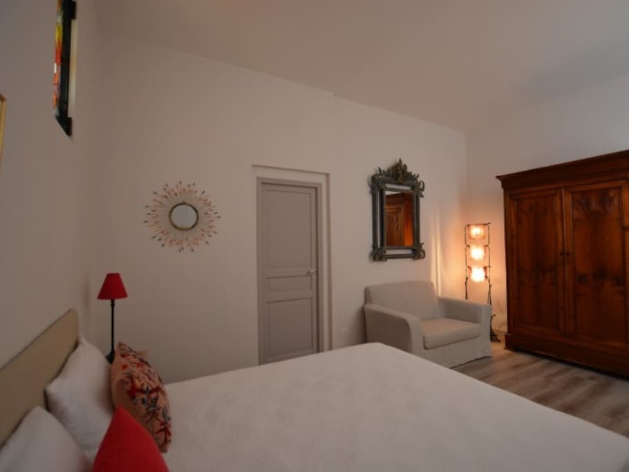 La chambre de l'appartement "Bonheur de Ronsard"