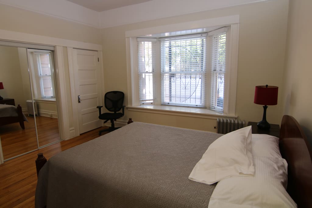Bedroom w/ bay window