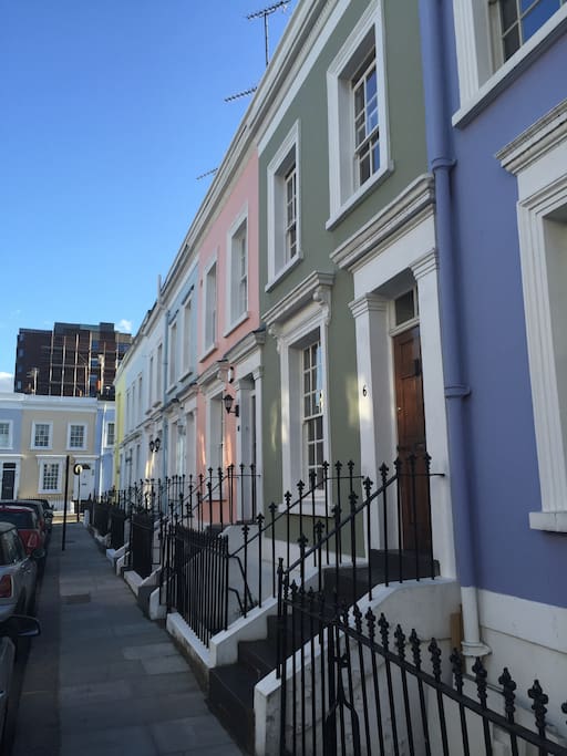 The beautiful surrounding streets in the Hillgate Village