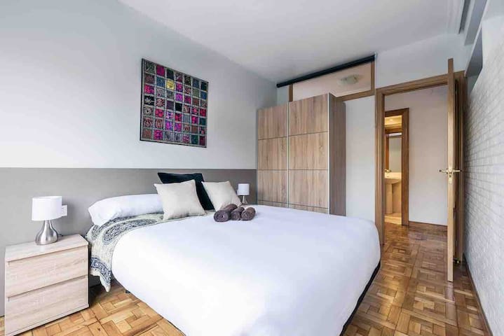 Beautiful flat by Zurriola beach gallery image 3