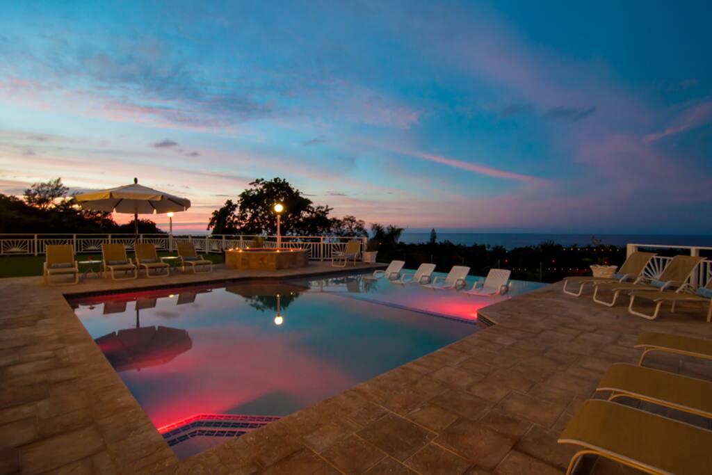 Its heated pool is among the most beautiful in Jamaica, featuring a unique shallow section for loungers and youngsters.