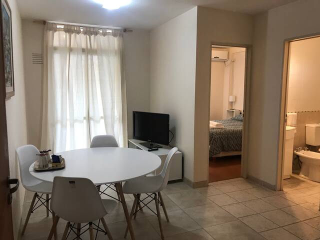 Alfredo´s tiene excelente ubicación y comodidades