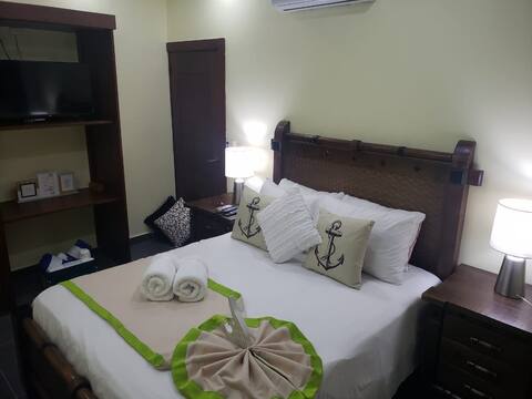 MY DELIGHT APTO-VAMAR LUXURY CONDO(TWO BEDROOM)
