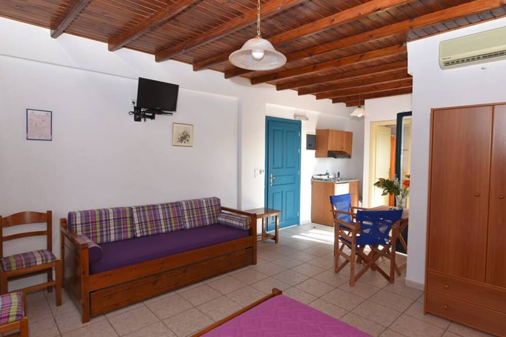 the studio for four persons, the sofa bed and the kitchenette