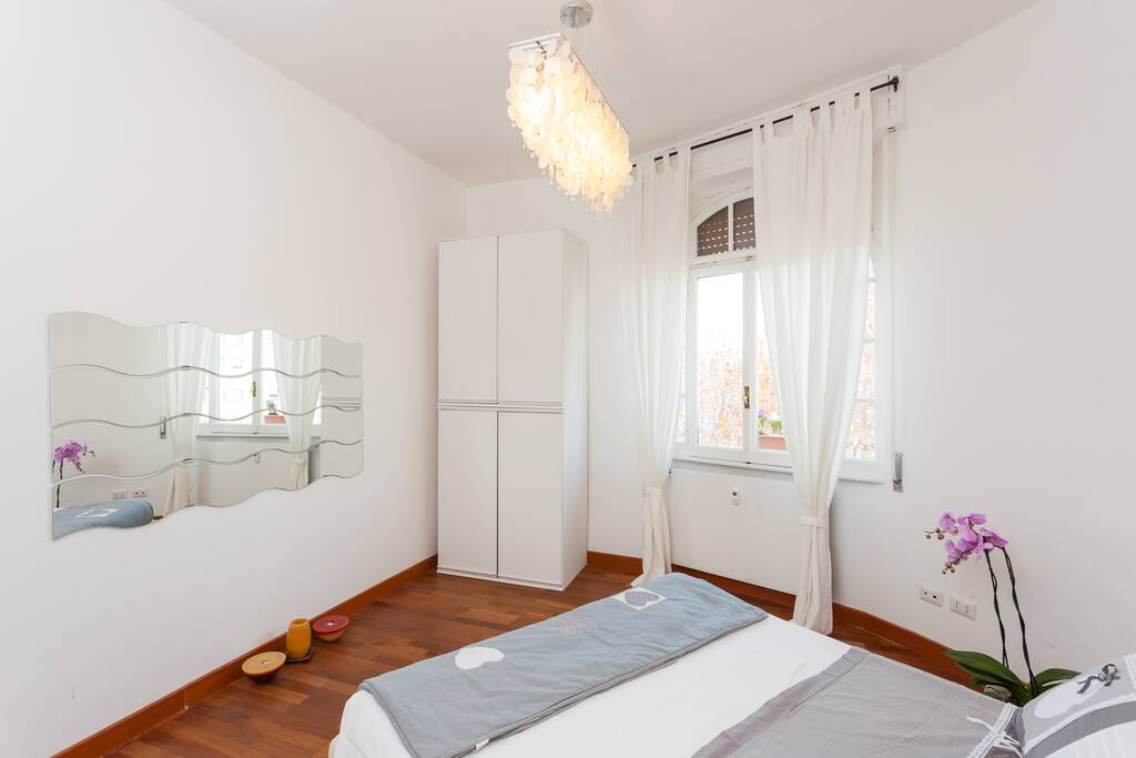First double bedroom with air conditioning
