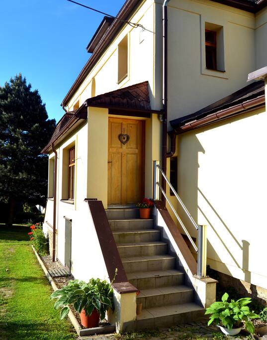 Vstup do domu/Entrance