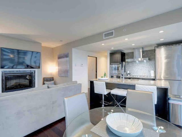 Waterfalls Hotel: Calm Waters Suite gallery image 3