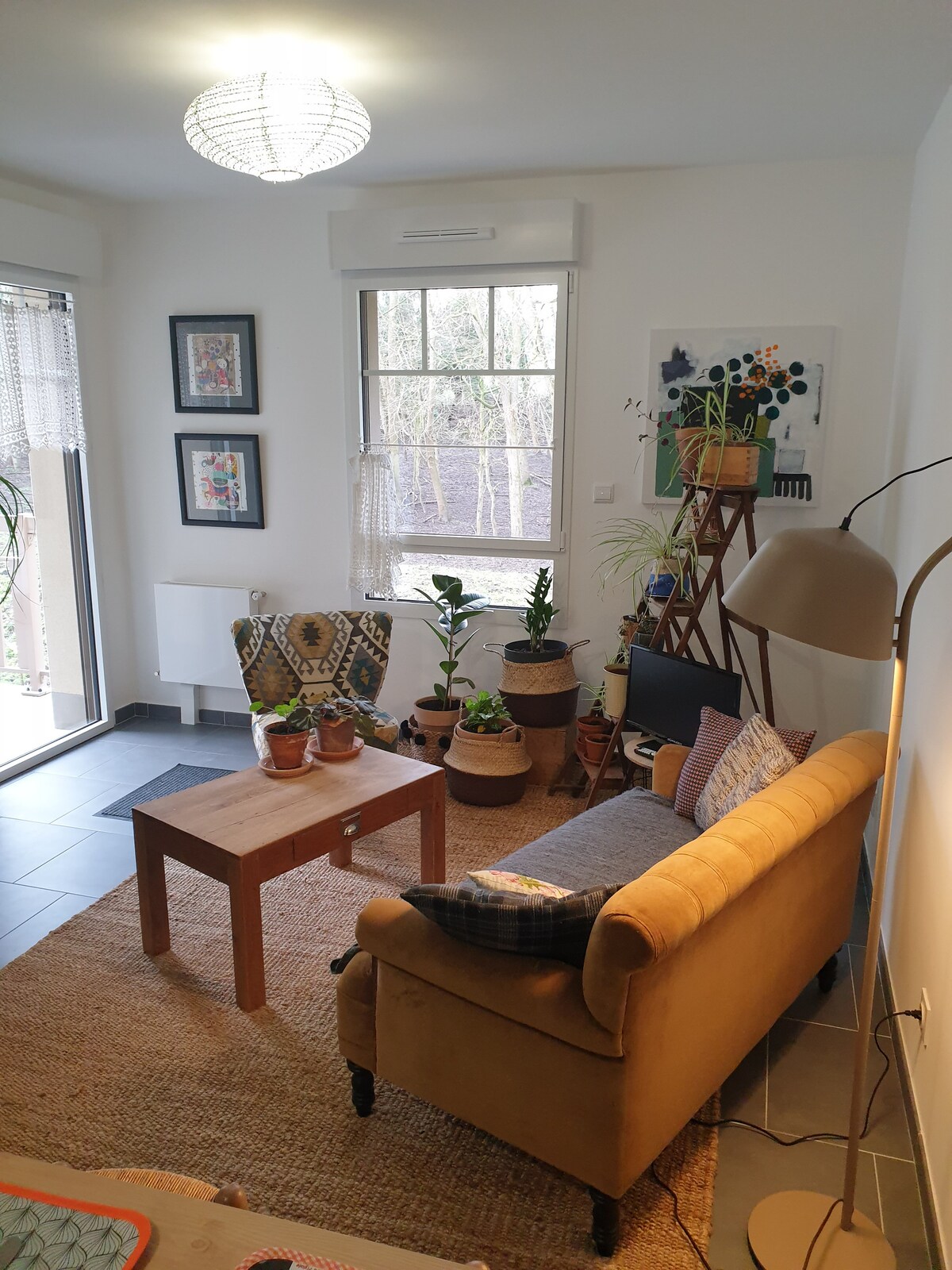 Top Airbnb: Chez Aline et Jean - parking and bikes in Saint Valery Sur Somme