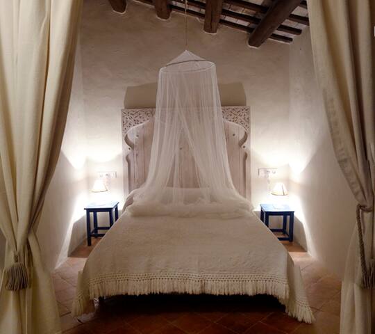 Rustic “Mas” farmhouse Emporda/Costa Brava/Girona gallery image 4