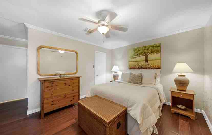 Მშვენიერი მეორეული საძინებელი!