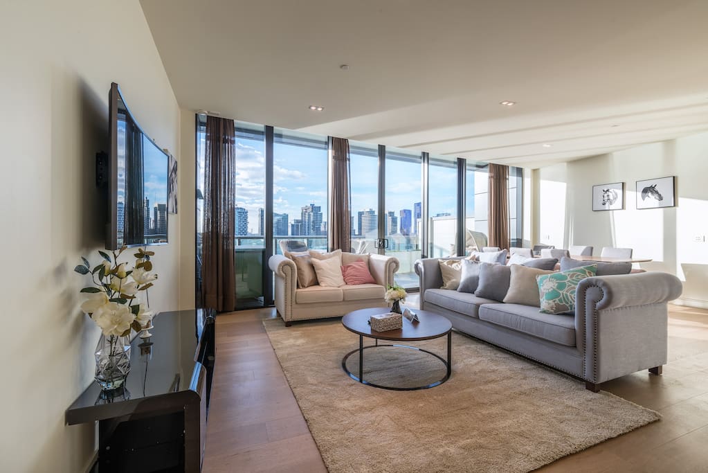 Living area (3+2 Seater Sofa)