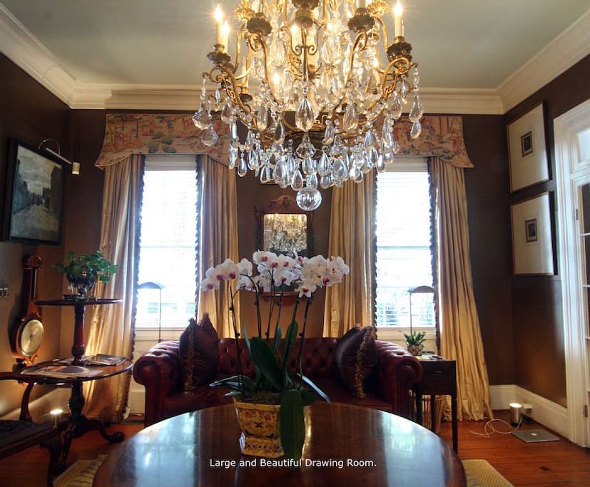 Large and Beautiful Drawing Room.