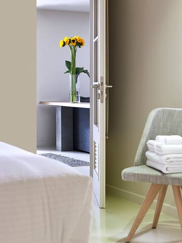 Thiseio 1915 – Erato & Aegle gallery image 3