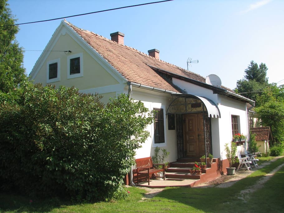 Az utcai látkép