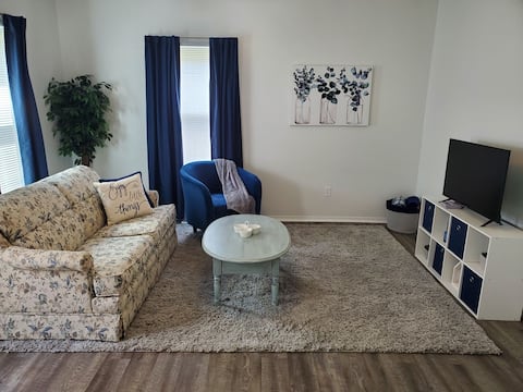 Clean, Cozy & Convenient