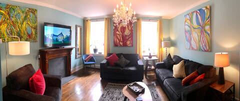 Stylish Stone Row Apartment in Historic Downtown