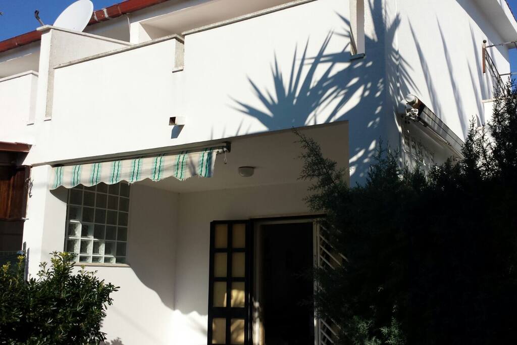 Facciata villa