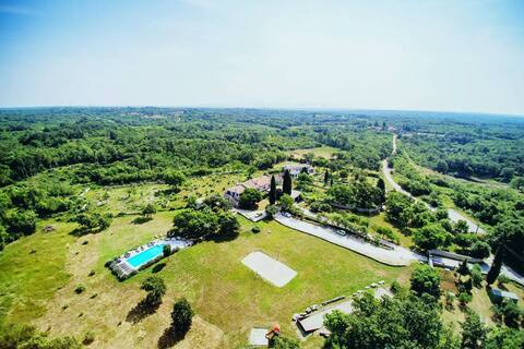 22 pers Holiday&Wedding villa Stancija Negricani