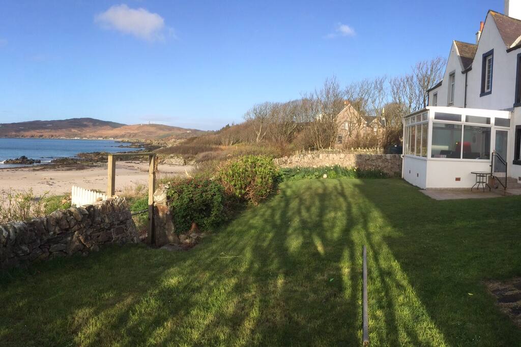 Beach side home on Islay Houses for Rent in Port Ellen, United Kingdom