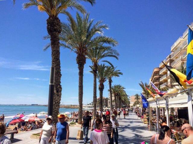 Bonito Studio, 7min from the beach, Wi Fi, centre