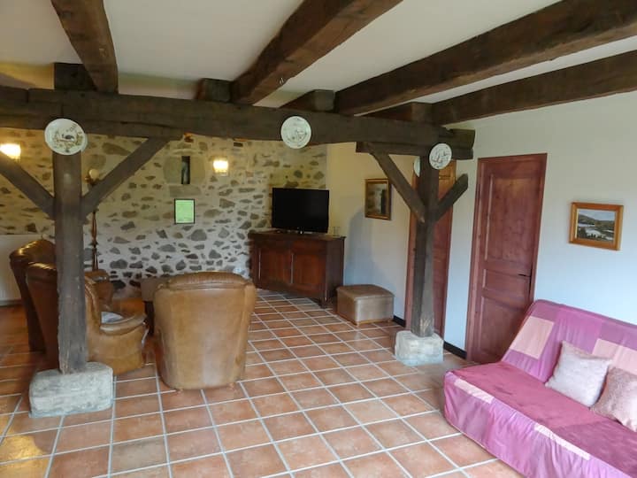 Gîte En Campagne, 10 Mm De Limoges - Haute-Vienne