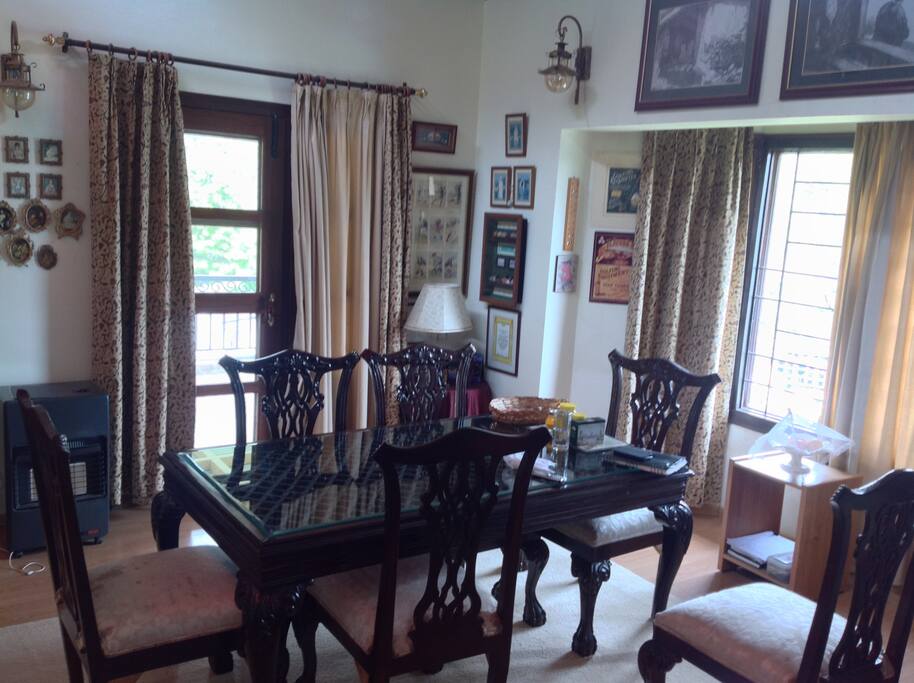 The dining area - lets share a meal together!