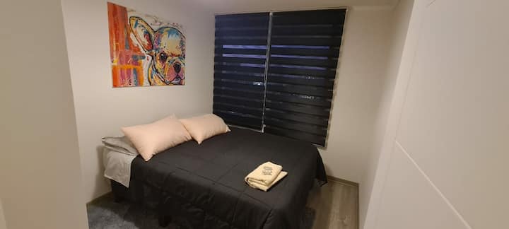 Quarto, cama de casal