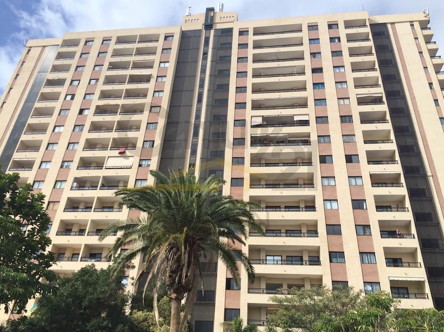 Club Paraiso Apartments