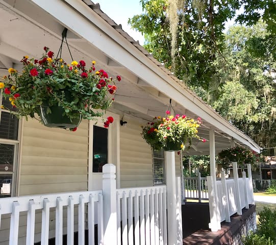 The perfect Cottage for your Family Private Stay!