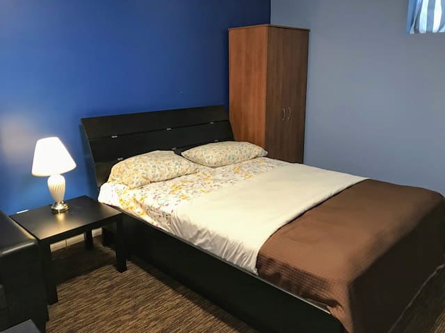 Studio suite near Edmonton International Airport.