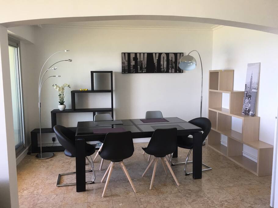 Sejour double ,salle à manger