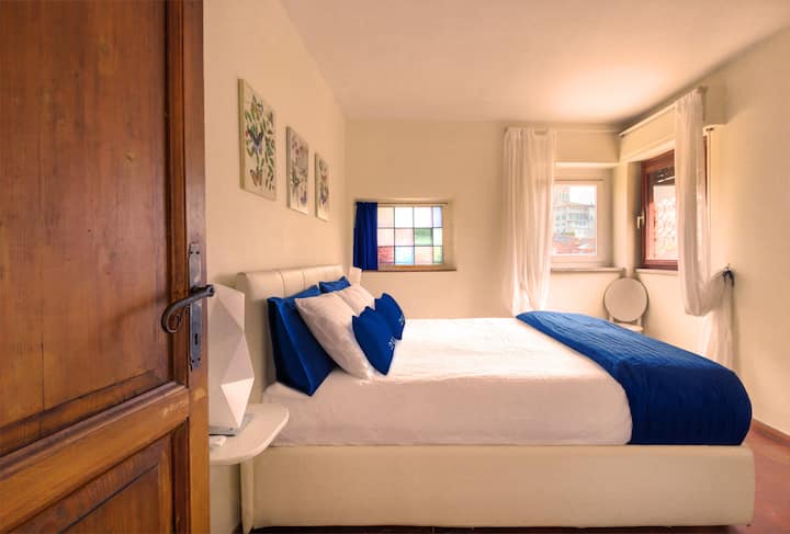 Double Bedroom Blu
