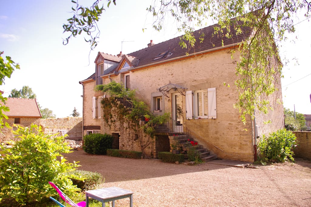 Maison de 1738 où est né le père du peintre Jean Baptiste Corot