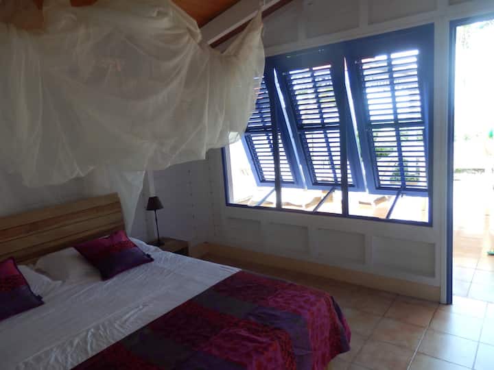 غرفة النوم 1