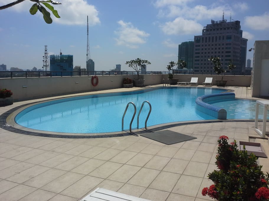 Rooftop Swimming Pool