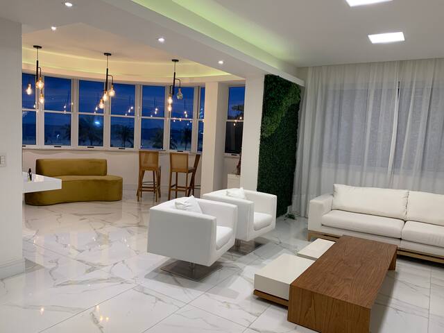 Apartamento frente mar Copacabana gallery image 4