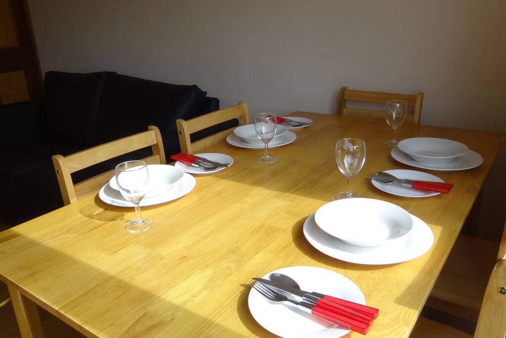 St Clem dining