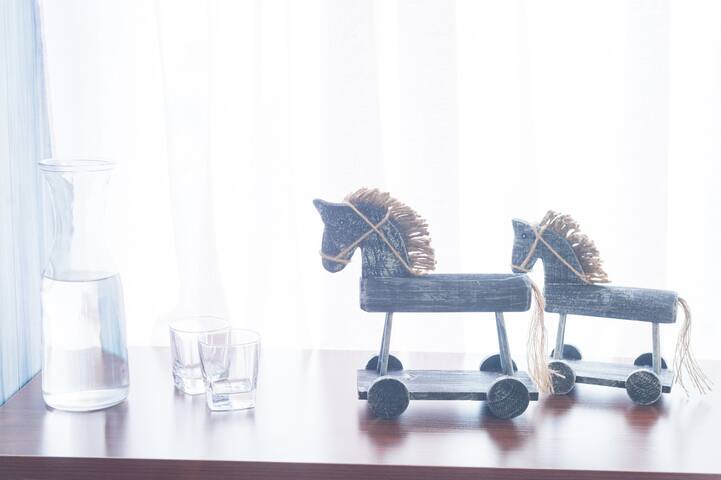 【西雅图未眠】解放碑正中心,步行10分钟到洪崖洞朝天门的唯美美式风格,53楼落地窗震撼景观